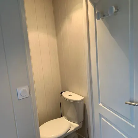 Resid Home 5 - Duplex Cosy Avec Parking Gratuit Saint-Léonard Buitenkant foto